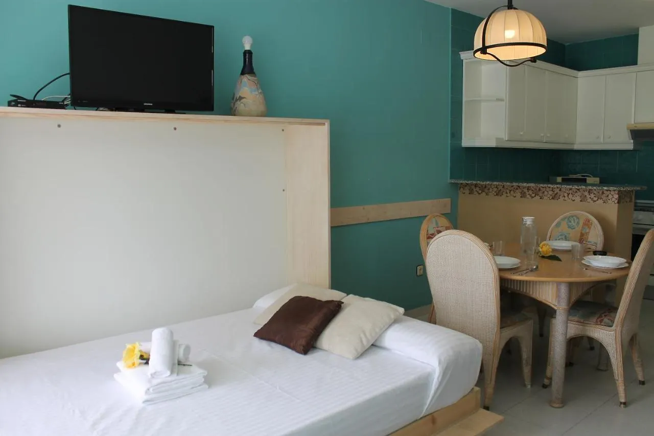 Agi Residencial Almadraba Apartment Roses