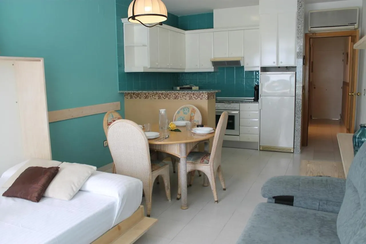 Agi Residencial Almadraba Apartment Roses 0*,